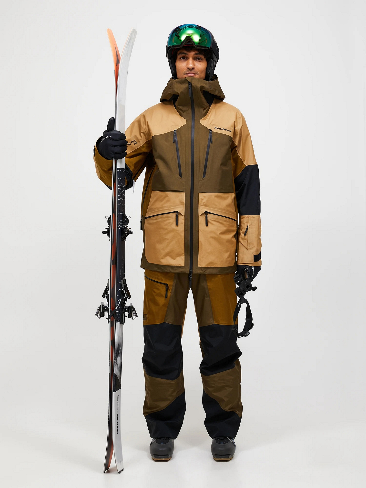 M Vertical Gore-Tex Pro Jacket (FW25) - Peak Performance Whistler